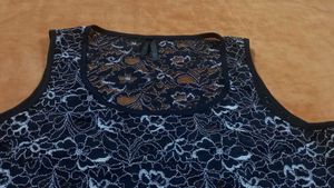 Crossroads Top