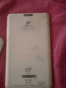BSNL Penta Tablet with Keyboard Case