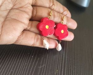 Handmade Floral Drop Earrings ♥️