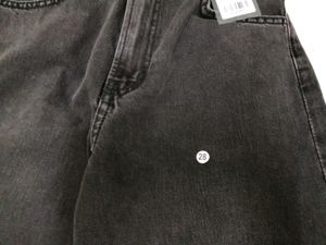 H&amp;M Wide Leg Jeans..with TAG Attached..never Used