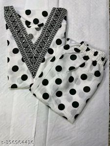 Beautiful black and white suit  Paint Set