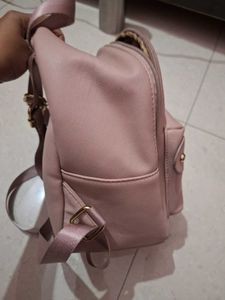 Bagpack /// No Bargaining