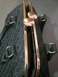 Beautiful Hand Bag Complete New Bg