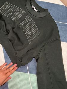 Zara Crop Green Dark Sweat Shirt