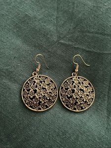 Floral Etched Round Drop Earrings
