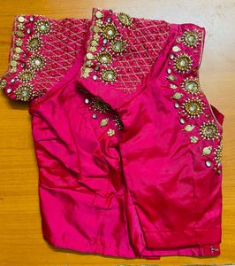 💕Pink Embellished Sari Blouse💕