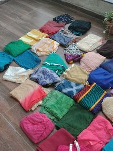 Assorted Women's Dupattas 50 per piece
