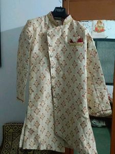 Elegant Men&#39;s Kurta