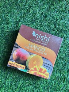 combo of manicure pedicure kit