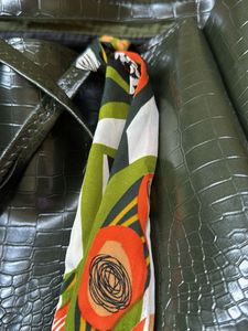 Smart Handbag