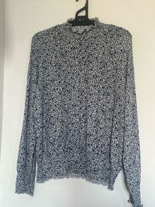 Floral Print Turtle Neck Long Sleeve Top