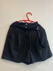 Black Belted High-Waisted Shorts
