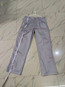Stylish Van Heusen Thrifted Pants Gem 🎉👖
