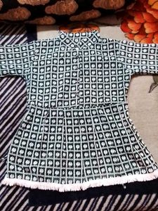 Patterned Girls Top