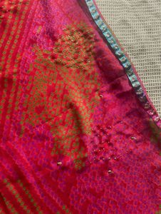Red Pink Bandhani Saree