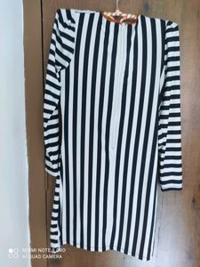 Beautiful Black And White Tunic