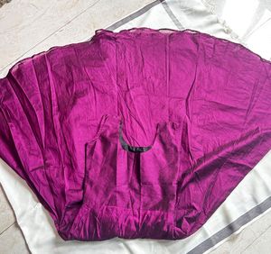 Gown Bleser