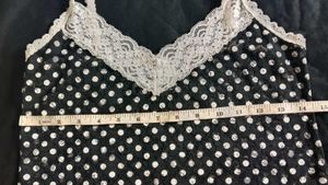 Y2K dotted lace camisole top 🖤🎀