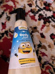 Skincare Bundle: Plum, Lotus Herbals &amp; Nivea