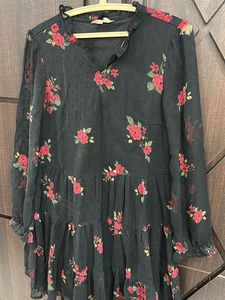 Black Dress With Red Roses