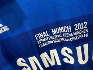 Chelsea 2012uclfinal winner Drogba football jersey
