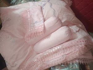 Designer Work Premium Quality Quilt Bedding Set