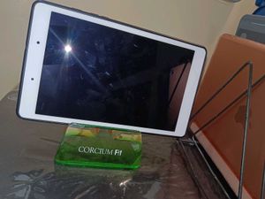 Glass Phone/Tablet Stand