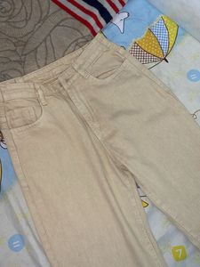 Beige Wide-Leg Jeans