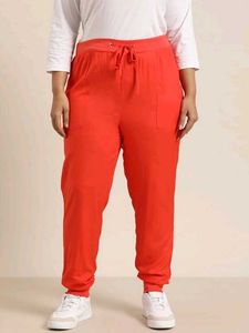Sztori Women Plus Size Solid Woven Joggers
