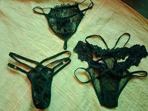 Black Sexy Lace Thong Set (3 Pairs)