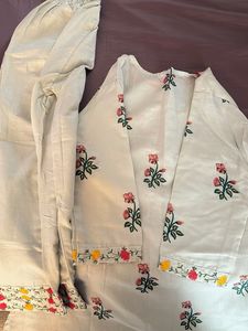 Floral Embroidered Kurta Set size 3xl