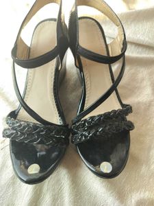 Black Heels🎀