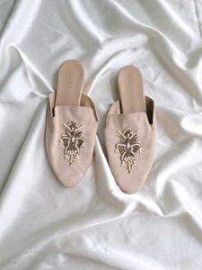 Embroidered Beige Mules
