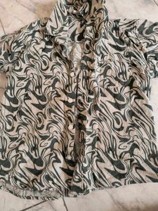 Abstract Print Shirt For Kids❤️