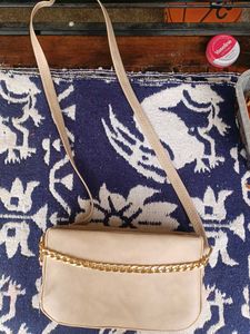 A Small Handbag In Lowest Price