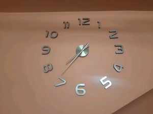 DIY 3D WALL CLOCK SILVER COLOUR..ASK ME TO BUY..