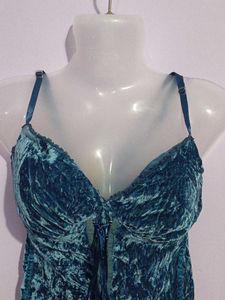 VELVET TOP