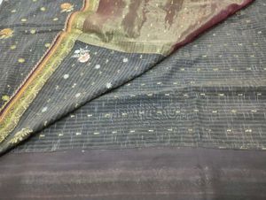 Elegant Striped Saree🔳