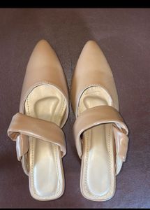 Aesthetic Pointed Block Heels