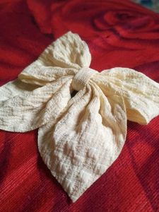 Cute Cream Bow Hair Clip