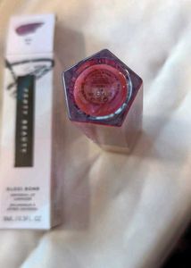 Fenty Beauty Gloss Bomb