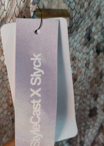 📀 Chic Animal Print Party Top