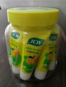JOY Skin Fruits Brightening Face Wash (12 Units)