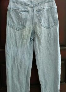 BERSHKA STRAIGHT LEG JEANS