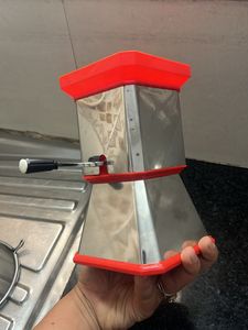 Manual Hand Onion Cutter Machine
