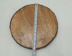 Round Wooden Chopping Board With Bark