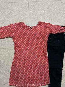 Kurta Set &amp; Jeans