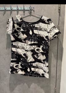 off Shoulder crop Top