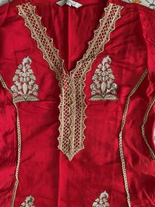 Red Embroidered Ethnic Kurta