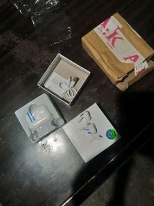 Headphone Earbuds Bluetooth Wireless Air Pod White